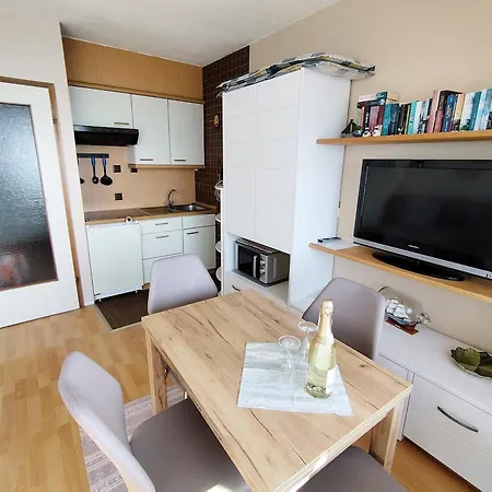 Vier Jahreszeiten 3-75 Apartment